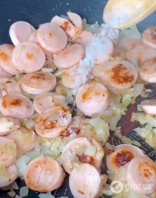 Как вкусно приготовить обычные макароны: рецепт сытного блюда за 10 минут на сковороде