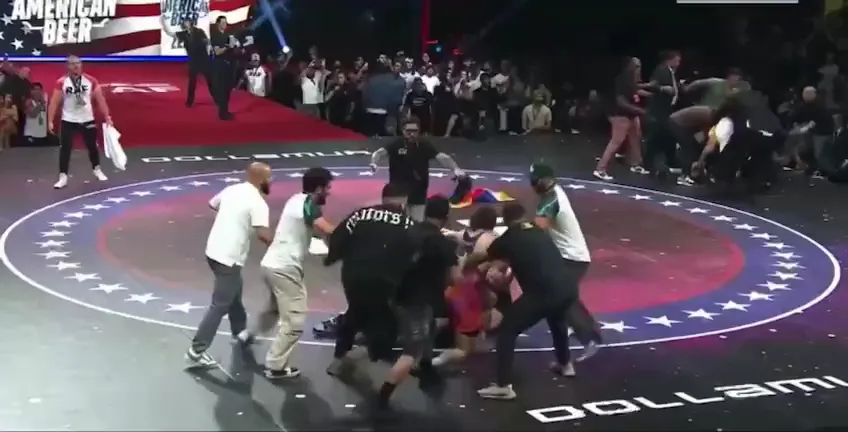 Российский спортсмен-фанат Путина совершил гнусный поступок в США и спровоцировал массовую драку. Видео