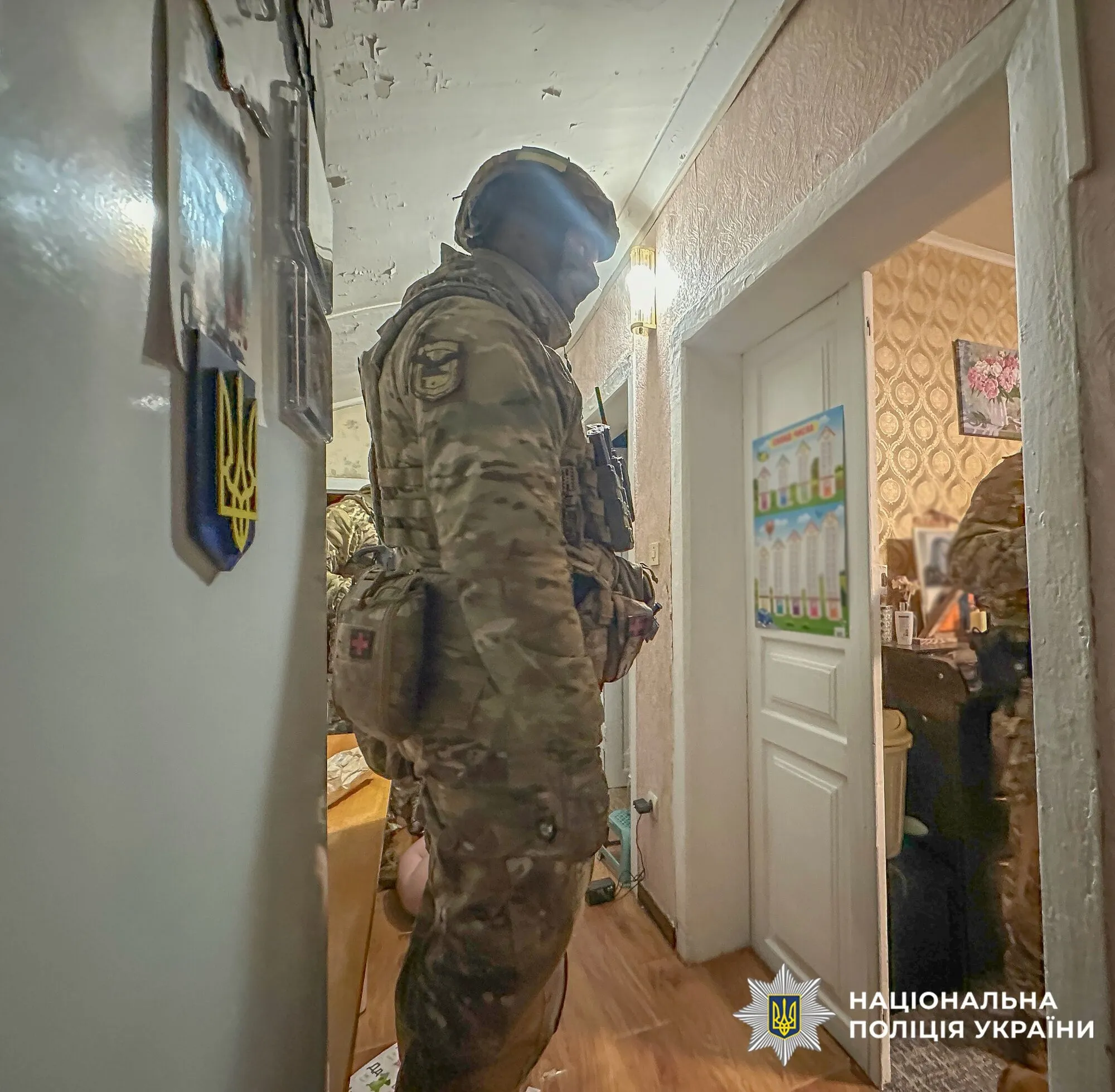 У Києві "співробітники СБУ" видурили у пенсіонерок майже 9 млн грн: "перевіряли" гроші на зв'язок з РФ. Подробиці та відео