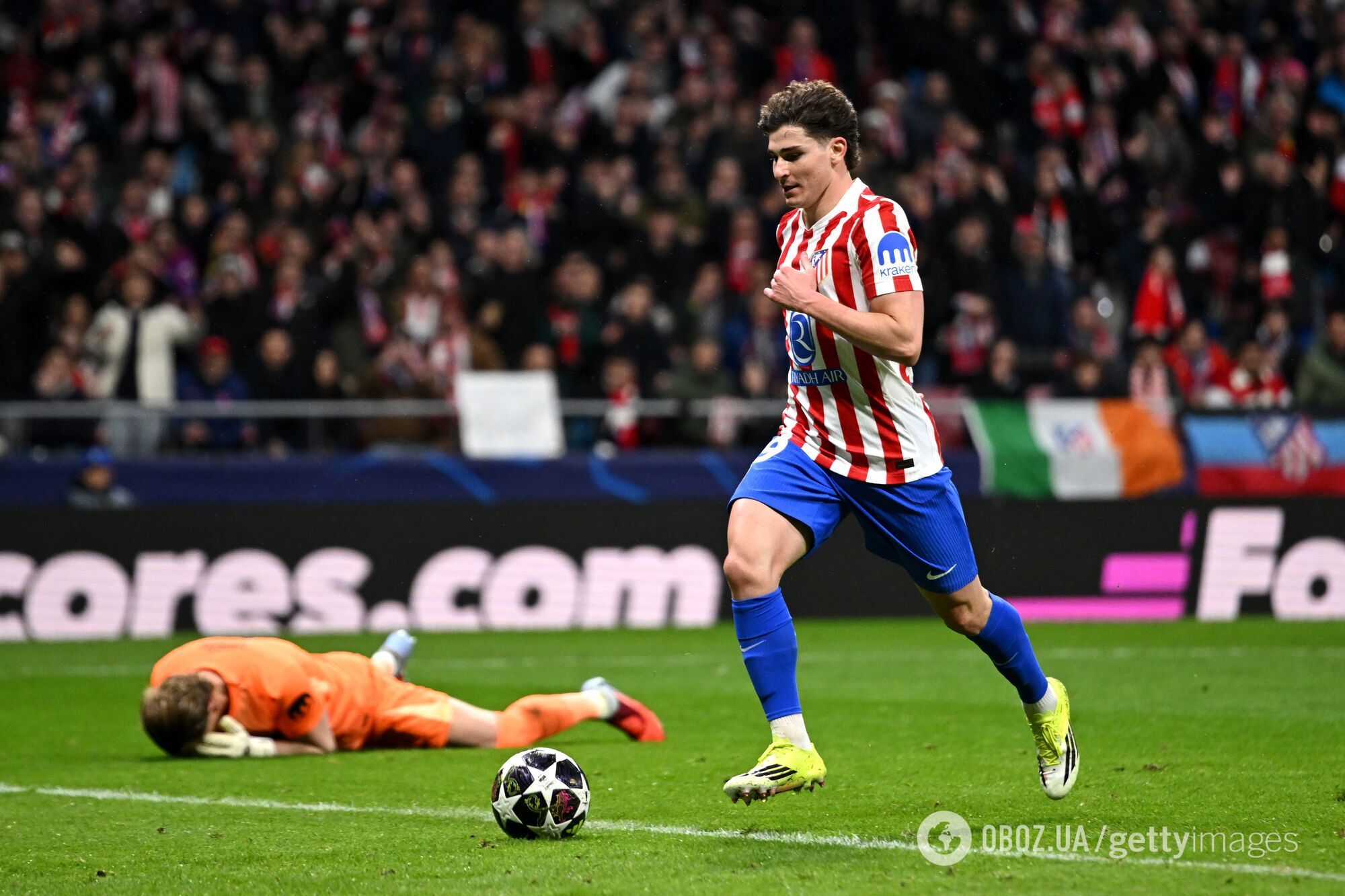 Воротар у Лізі чемпіонів пропустив 3 голи за перші 15 хвилин і залишив поле. Відео