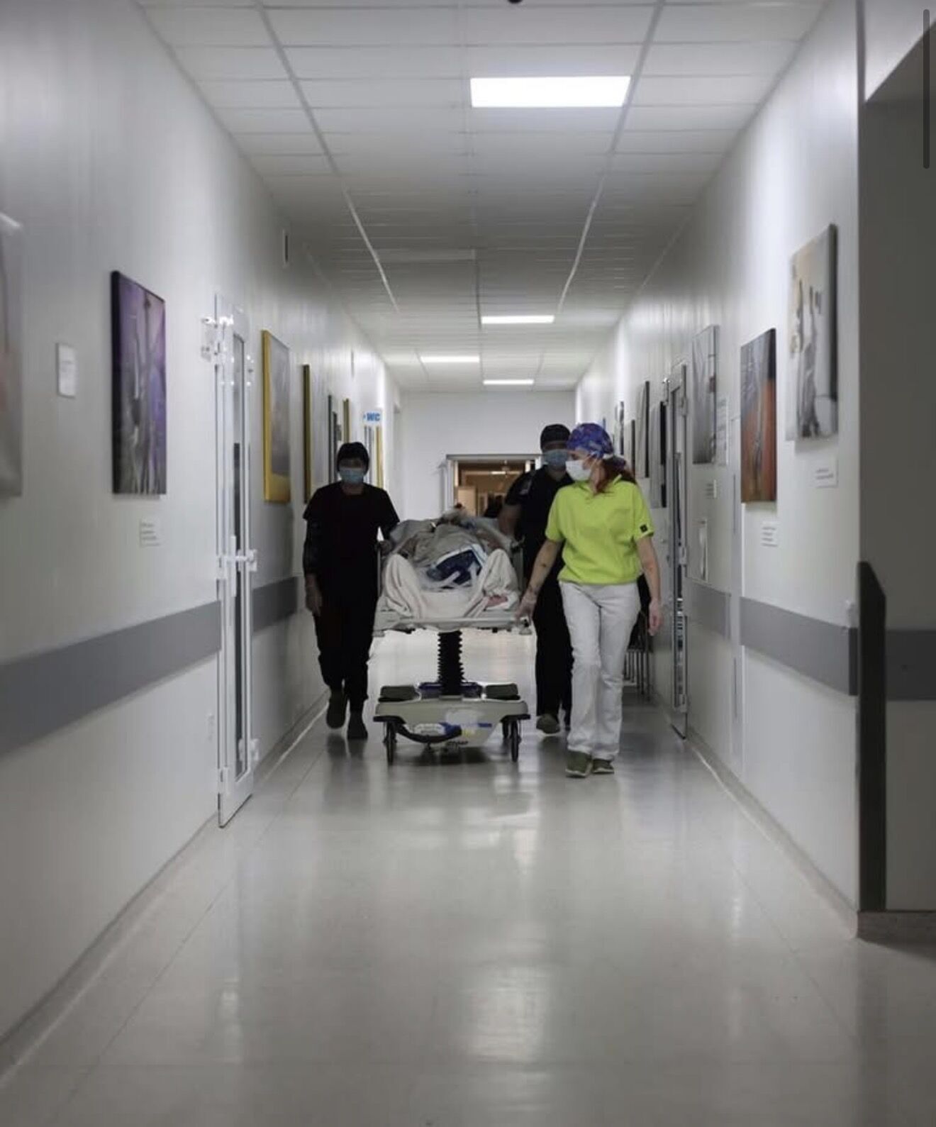 У Львові завдяки посмертному донору врятували чотири життя: було проведено мультиорганну трансплантацію. Фото