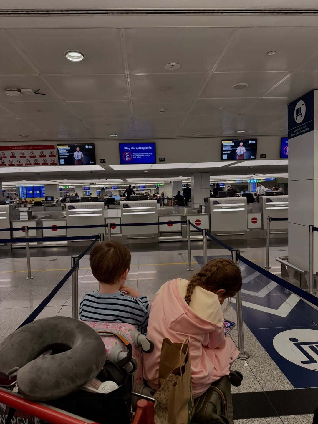 MamaRika выбралась из "дубайской ловушки" и растрогала воссоединением семьи. Видео