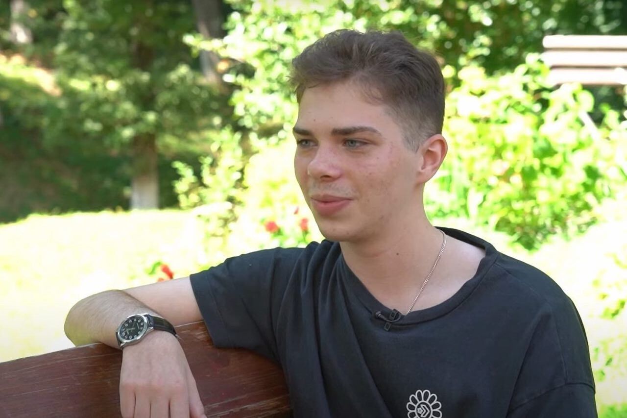 Рятуючи дитинство: як уже 10 років працює програма "Реабілітація поранених дітей" Фонду Ріната Ахметова