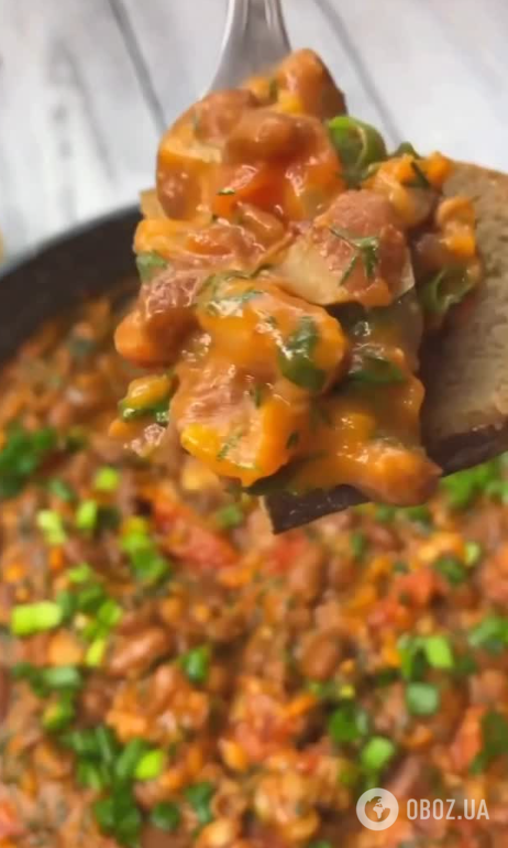 З чого, крім м'яса, приготувати ситне рагу: вийде дуже смачно