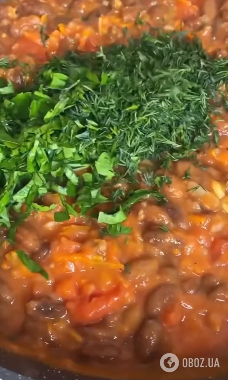 З чого, крім м'яса, приготувати ситне рагу: вийде дуже смачно