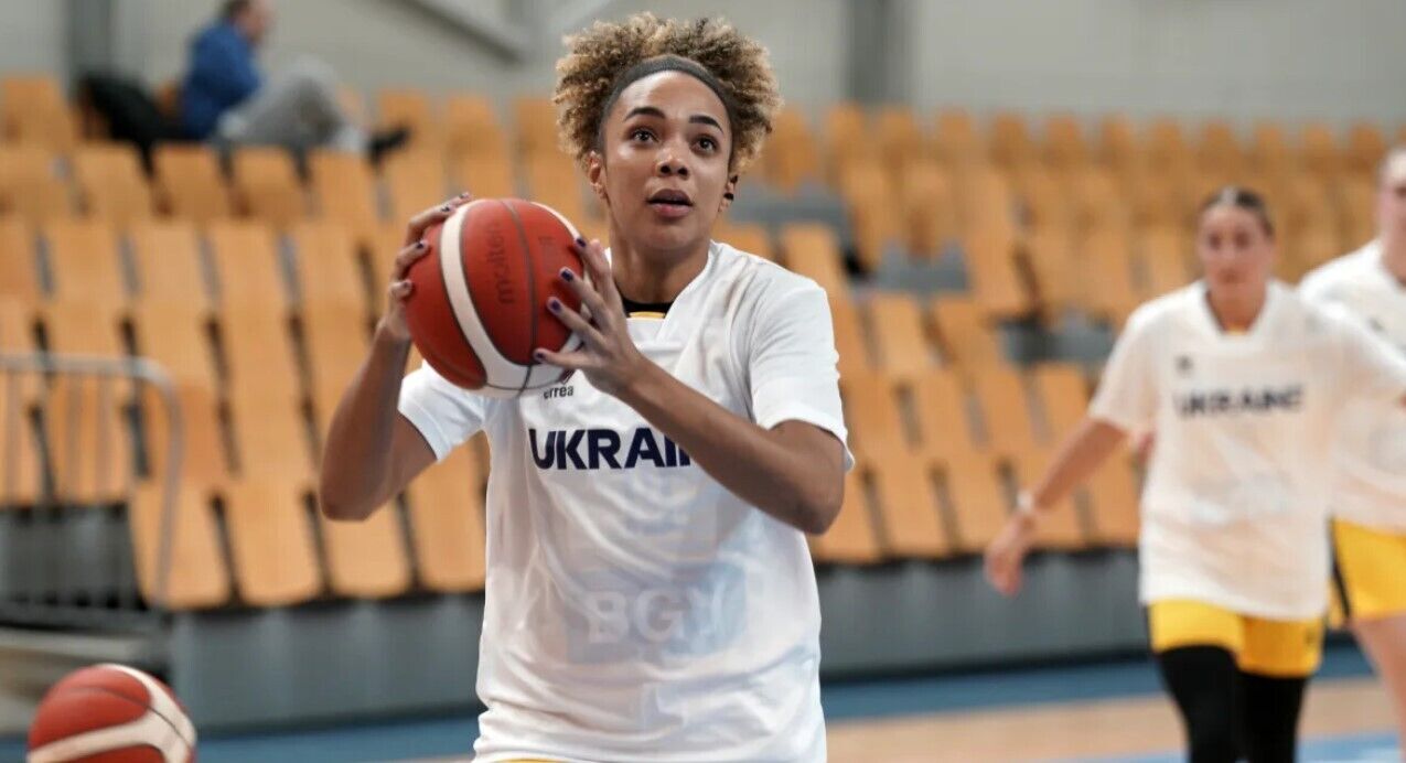 "Для дівчат з України найжахливіша тривога": лідерка збірної розповіла про життя у Швейцарії і ставлення місцевих до війни, рідних в Києві і бажання повернутись