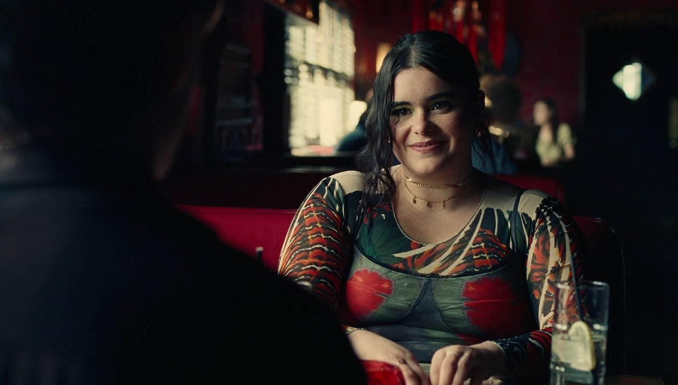 Зірка "Ейфорії" Барбі Феррейра скинула понад 20 кг і оголила живіт на спокусливих фото