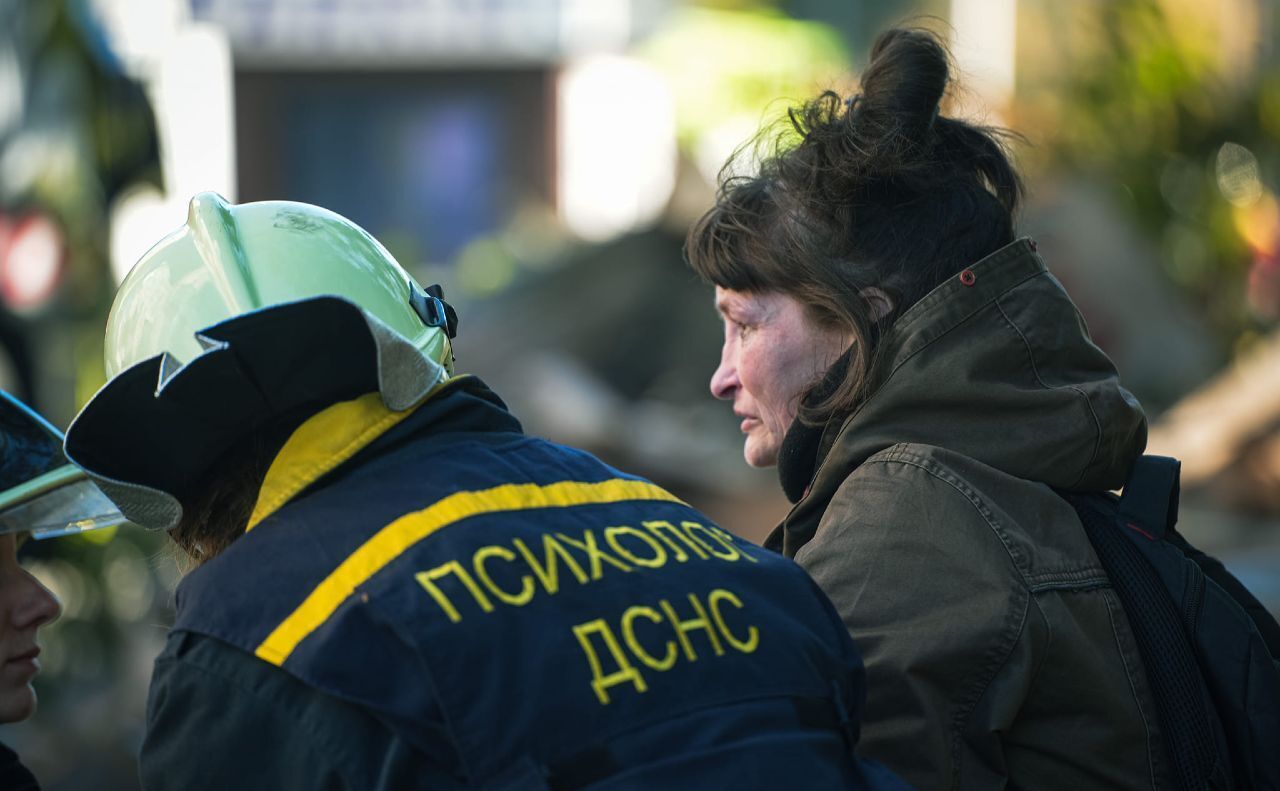 Отряды верхолазов, водолазов и не только: Клименко рассказал, как изменились МВД и ГСЧС в результате российских обстрелов