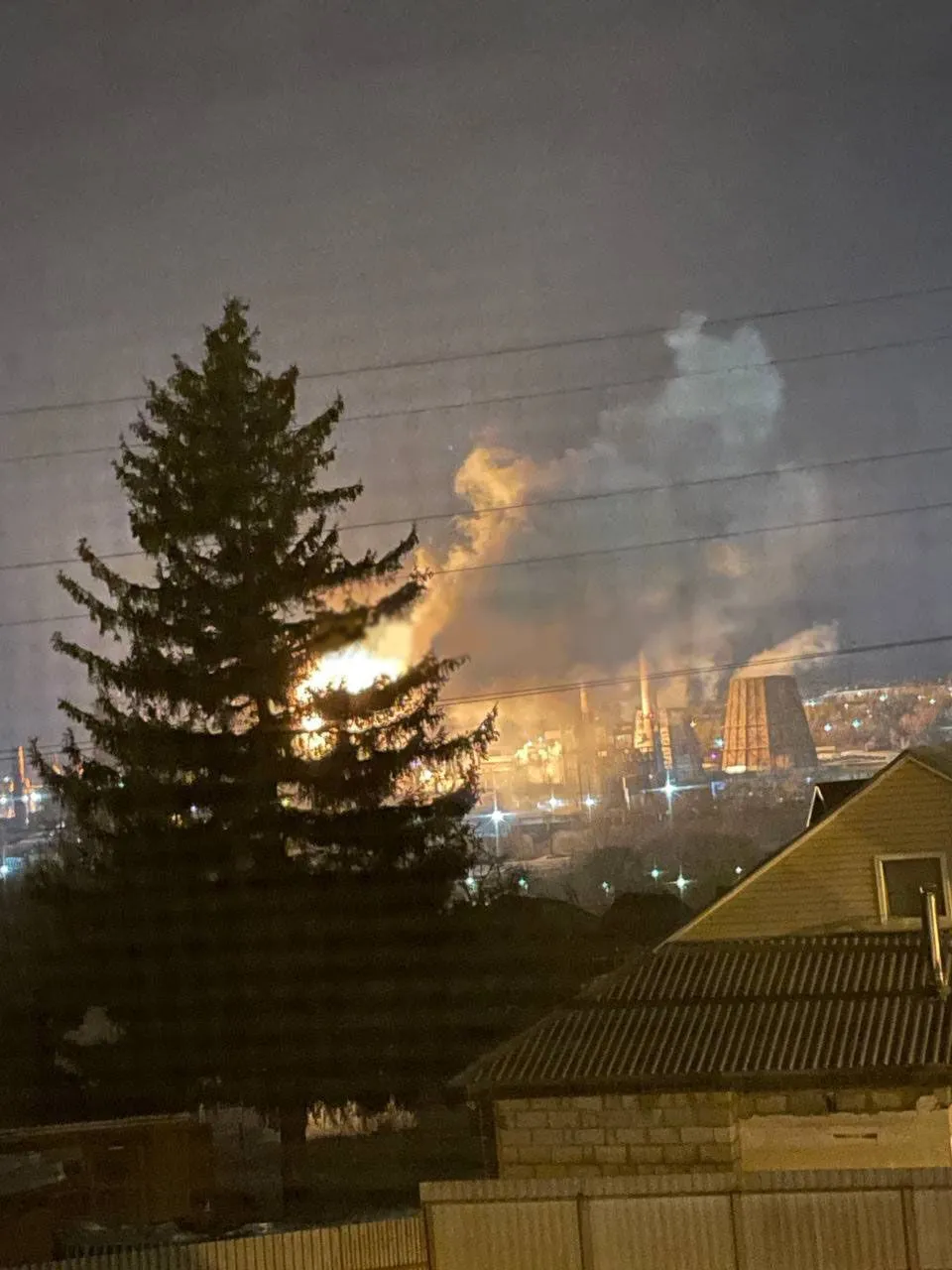 В Тулі загорівся великий металургійний завод: усі подробиці. Фото та відео