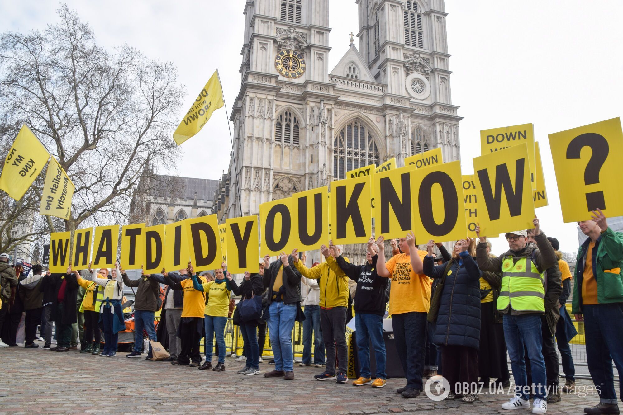 Кейт Миддлтон, принца Уильяма и короля Чарльза III освистали во время официального выхода: во дворце забили тревогу