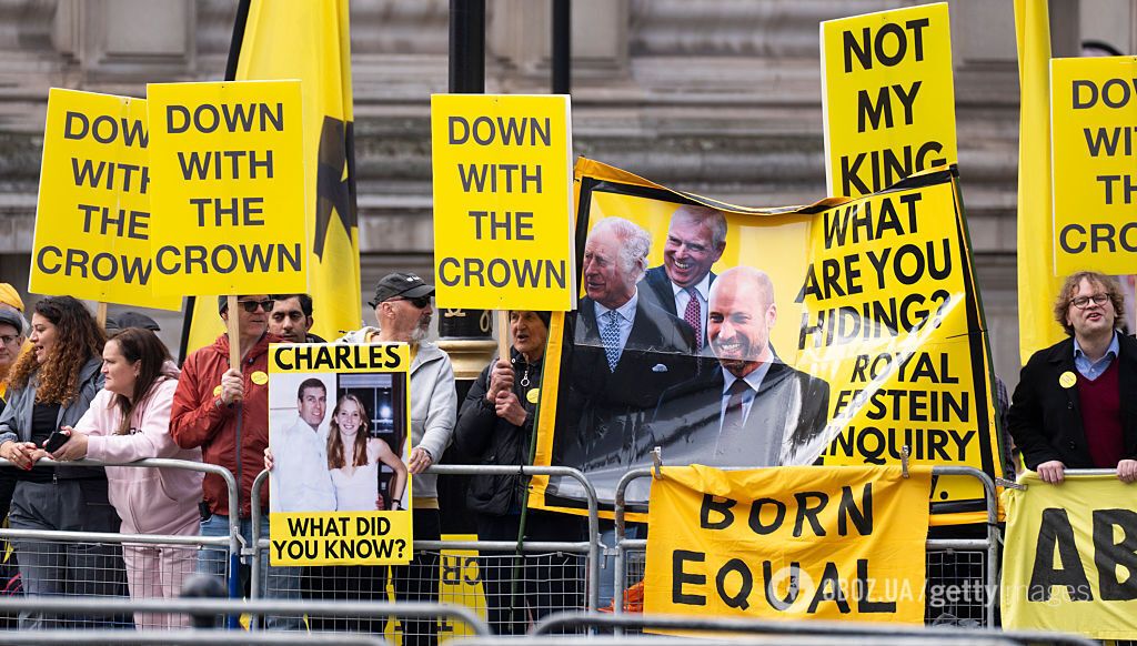 Кейт Миддлтон, принца Уильяма и короля Чарльза III освистали во время официального выхода: во дворце забили тревогу