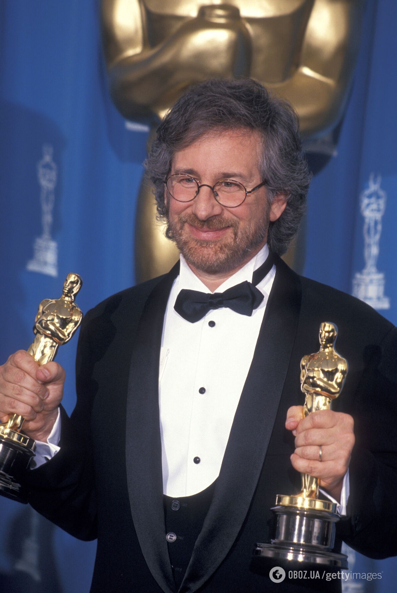 Таємниця статуеток "Оскар": чому найпрестижніший кінотрофей коштує всього $1 та як його назва повʼязана із лисим дядьком бібліотекарки