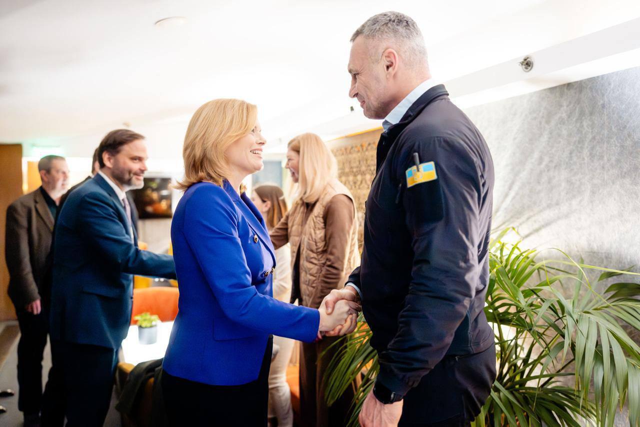 Подякував за передані Patriot: Кличко зустрівся з президенткою Бундестагу Юлією Клекнер