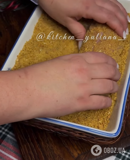 Соковиті курячі рулетики в хрусткому паніруванні: всередині сир та шинка