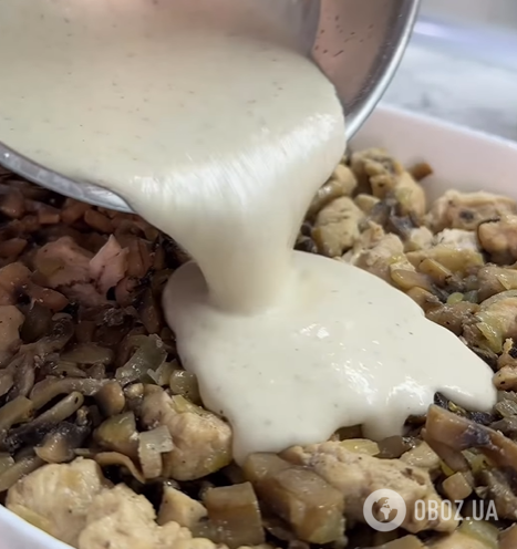 Найсмачніший домашній жульєн з куркою та грибами: як приготувати