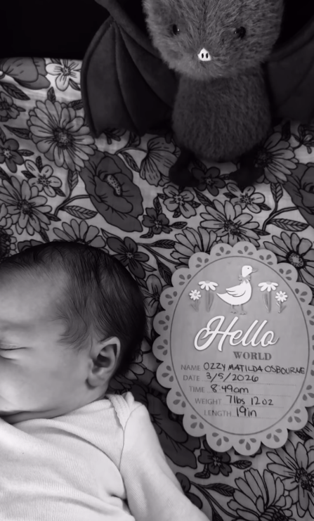 Син Оззі Осборна назвав дочку на честь нещодавно померлого батька-рокера: як звучить її повне імʼя та перше фото крихітки