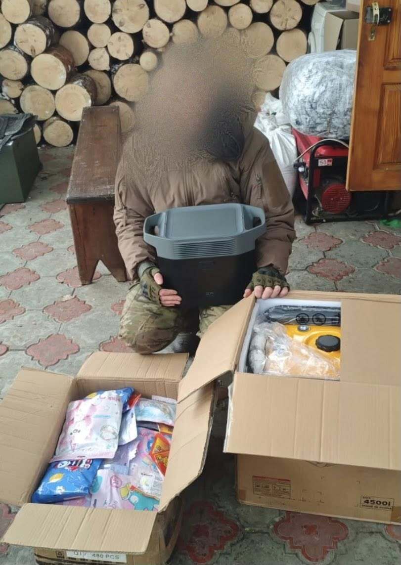 На фронт очень нужна помощь: прошу присоединиться к сбору на зарядные станции, старлинки и генераторы