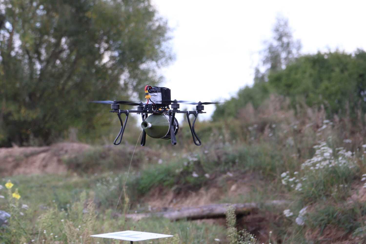 На фронт очень нужна помощь: прошу присоединиться к сбору на зарядные станции, старлинки и генераторы