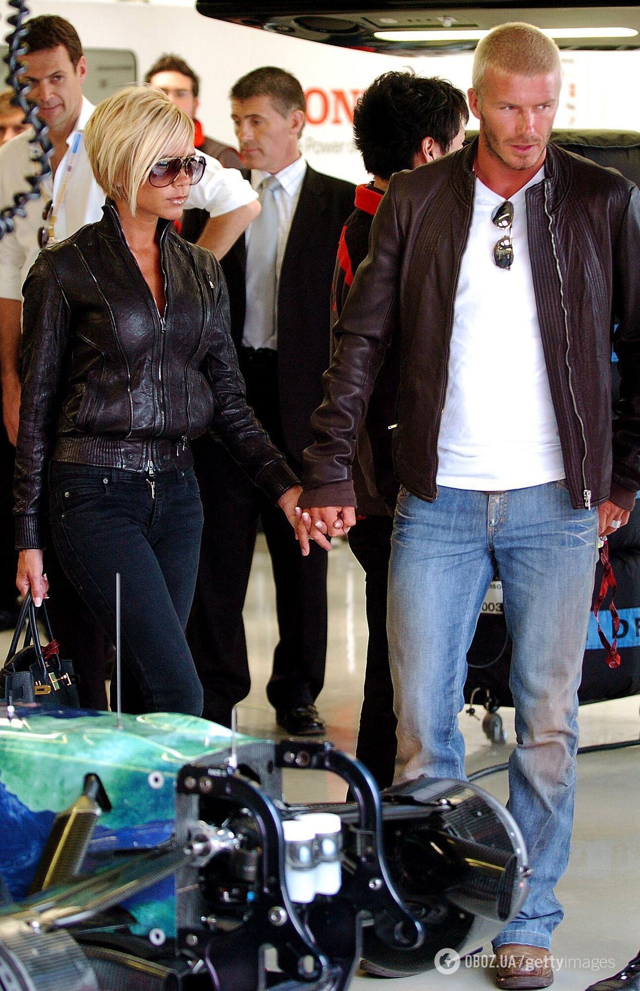 Любимые вещи семьи Бекхэмов из 2000-х снова в моде: Андре Тан назвал 5 главных трендов этой весны