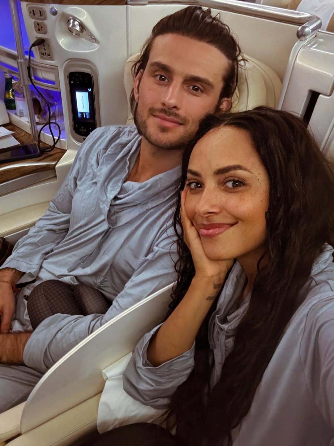 Зірка "Щоденників вампіра", яка підтримує Україну, вперше стала мамою: що відомо про чоловіка Кет Ґрем