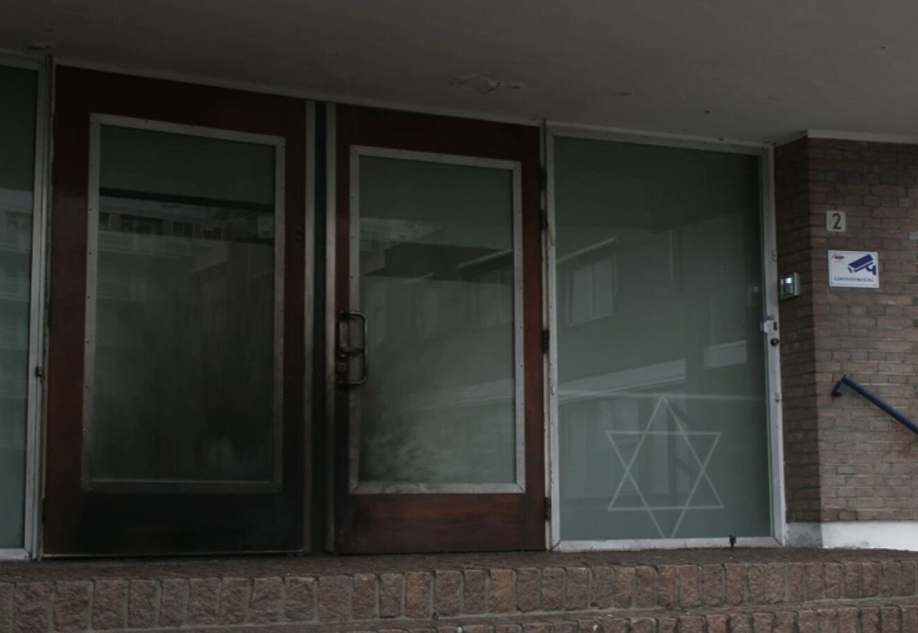 В Нидерландах произошел пожар в синагоге: полиция подозревает умышленный поджог