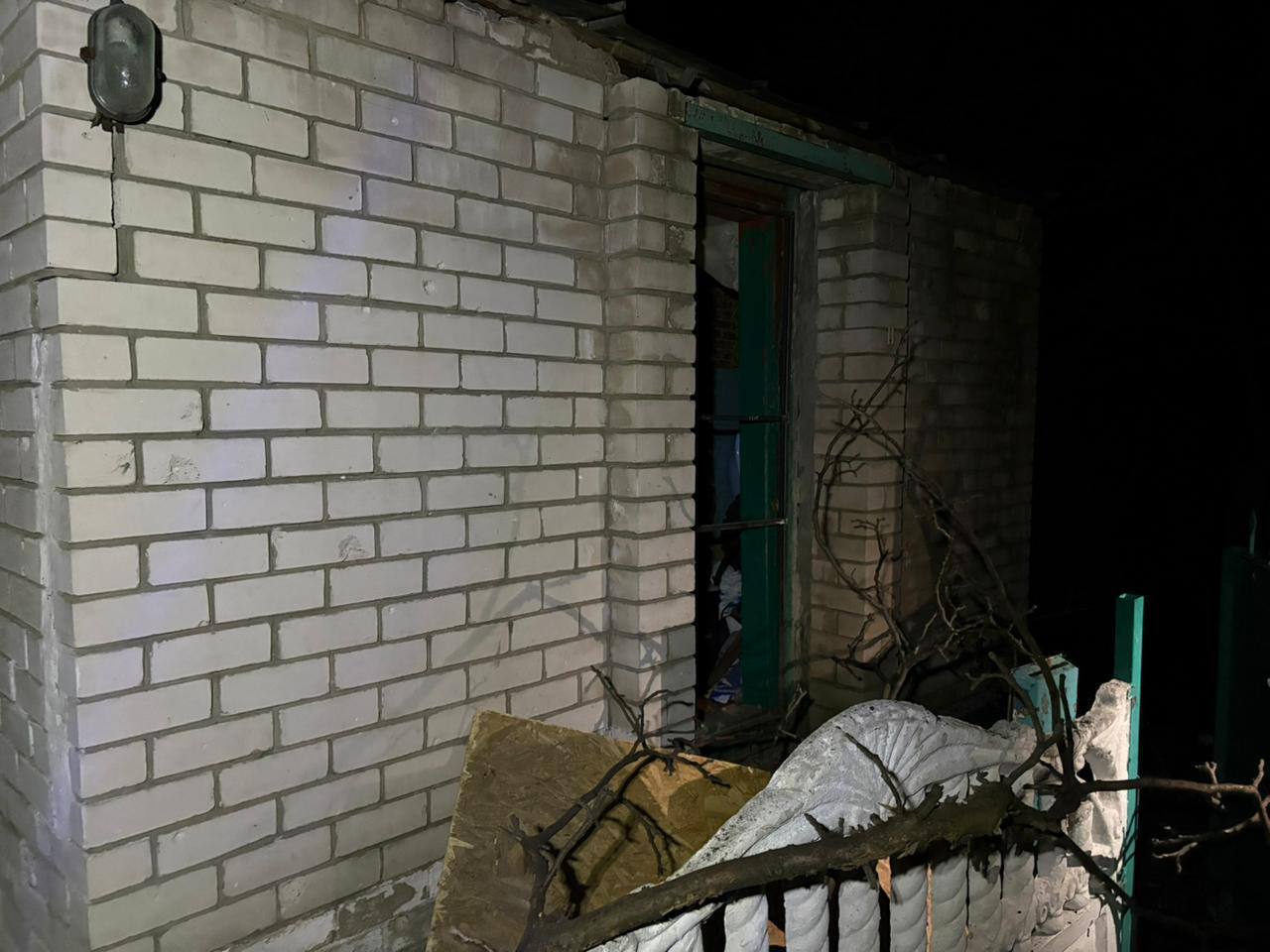 Россияне атаковали Балаклею на Харьковщине: есть попадание в жилую застройку. Фото