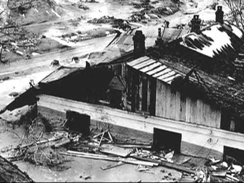 Потік пульпи знищував все на своєму шляху: 65 років тому у Києві сталась Куренівська трагедія. Фото