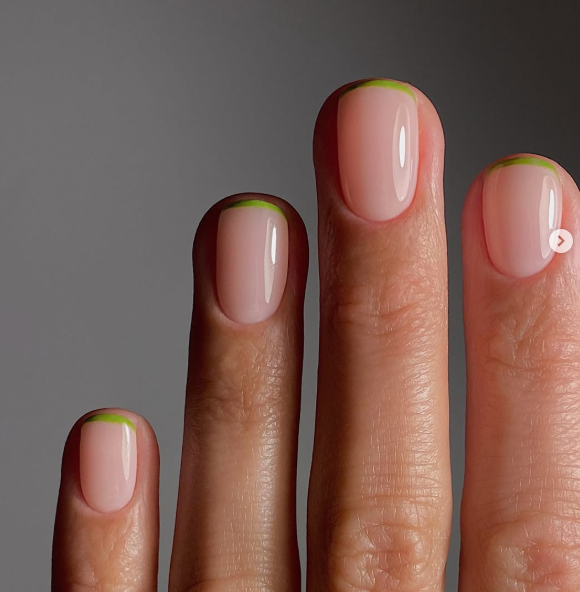 Ідеальний весняний манікюр: 10 ідей, що підійдуть усім