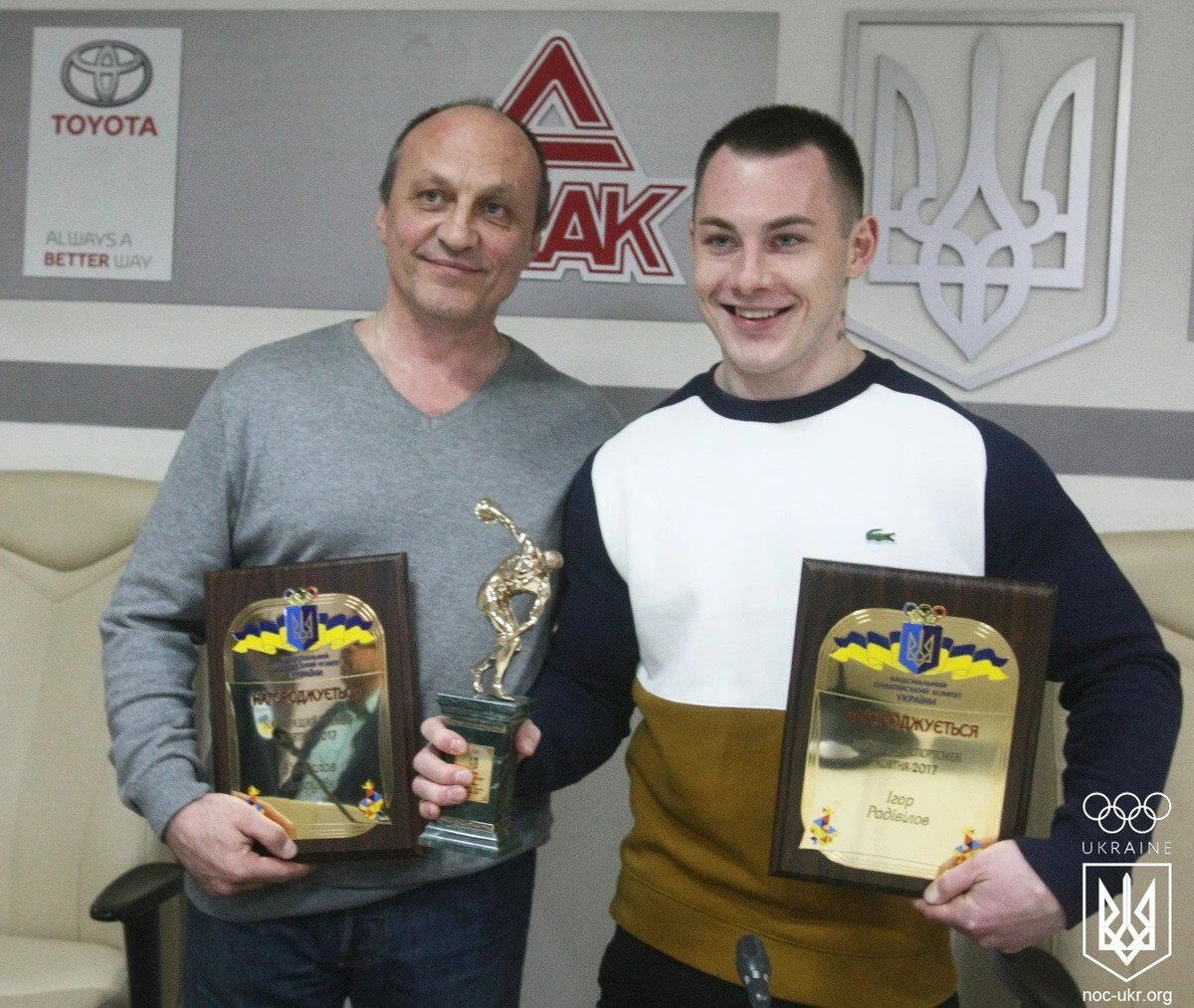 Старший тренер збірної України зі спортивної гімнастики відмовився працювати з українцями і залишив країну, виїхавши до Білорусі