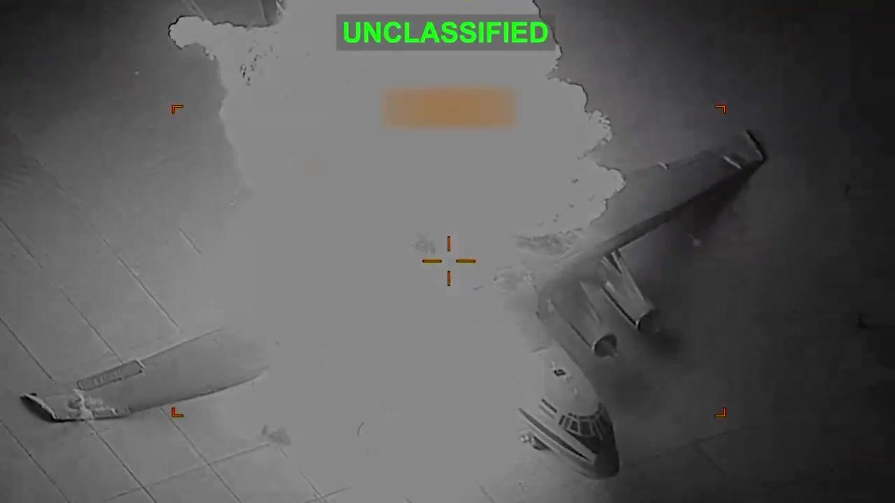 США розсекретили відео ударів по літаках в Ірані: серед "трофеїв" – російський Іл-76