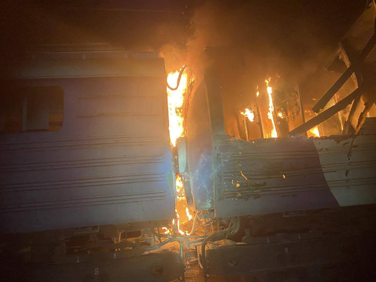 На Харківщині окупанти атакували безпілотником потяг УЗ: є постраждалі. Фото