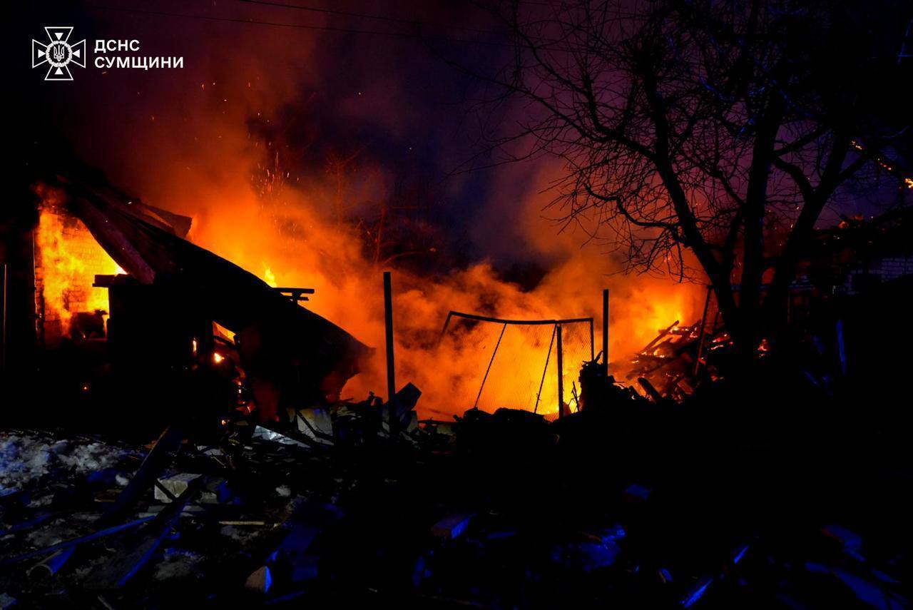 Зеленский о новом обстреле: РФ воспользуется войной на Ближнем Востоке, чтобы разрушить больше в Украине