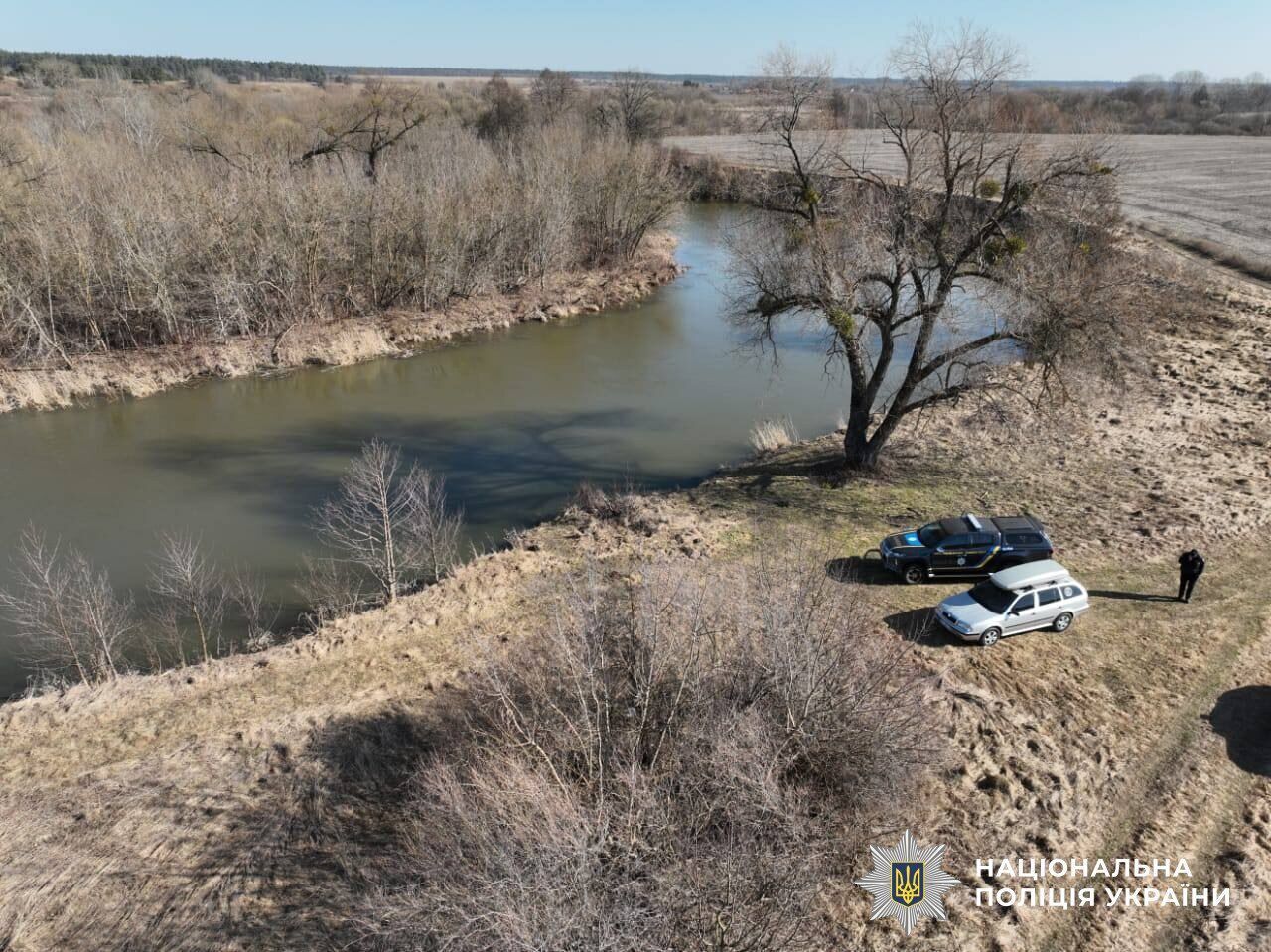 На Рівненщині подружжя загинуло після падіння авто у річку. Фото