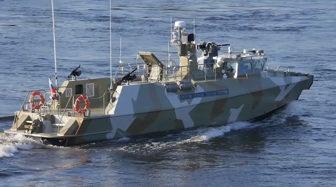 Дрони ВМС України знищили російський патрульний катер "Раптор": з'явилося відео