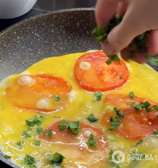 Что приготовить из лаваша и яиц для сытного и полезного завтрака: делимся рецептом блюда за 2 минуты