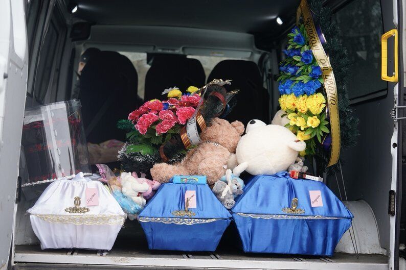 Народила доньку і переїхала в село: як склалася доля жінки, яка втратила внаслідок удару РФ по Богодухову чоловіка і трьох дітей