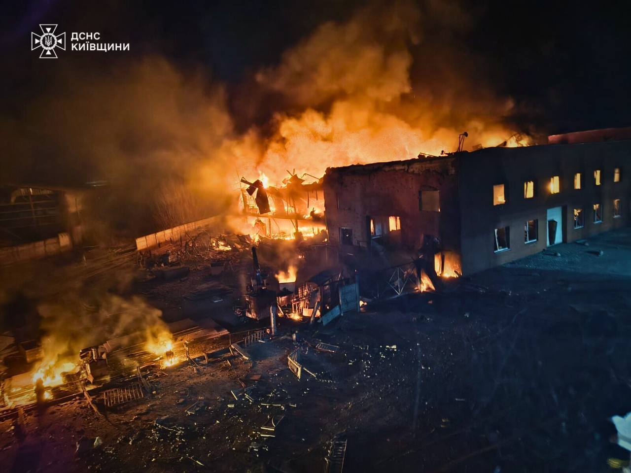 Лікарі до останнього боролися за життя: кількість загиблих від атаки РФ по Київщині 14 березня зросла  до 6 осіб