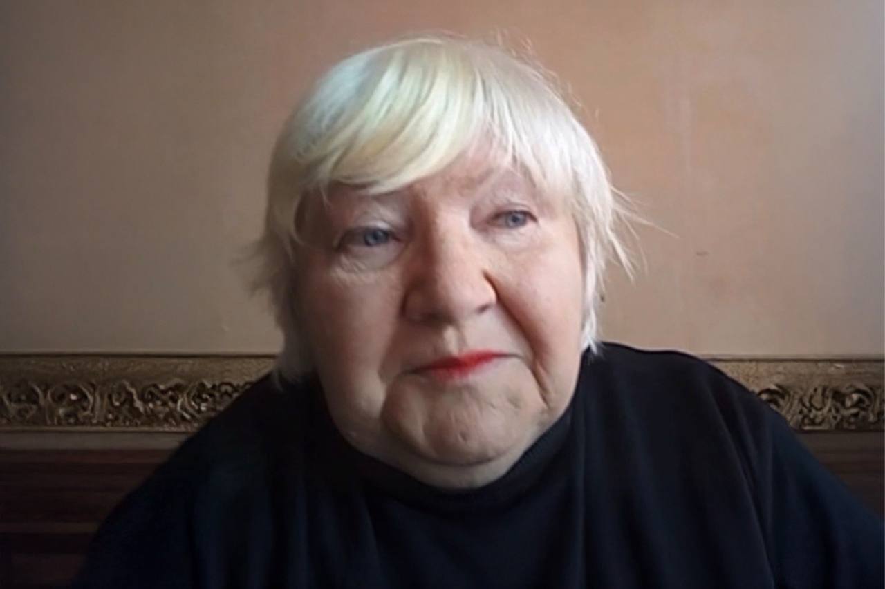 Чотири роки болю та пам’яті: історії очевидців авіаудару по Драмтеатру в Маріуполі, зібрані музеєм "Голоси мирних" Фонду Ріната Ахметова