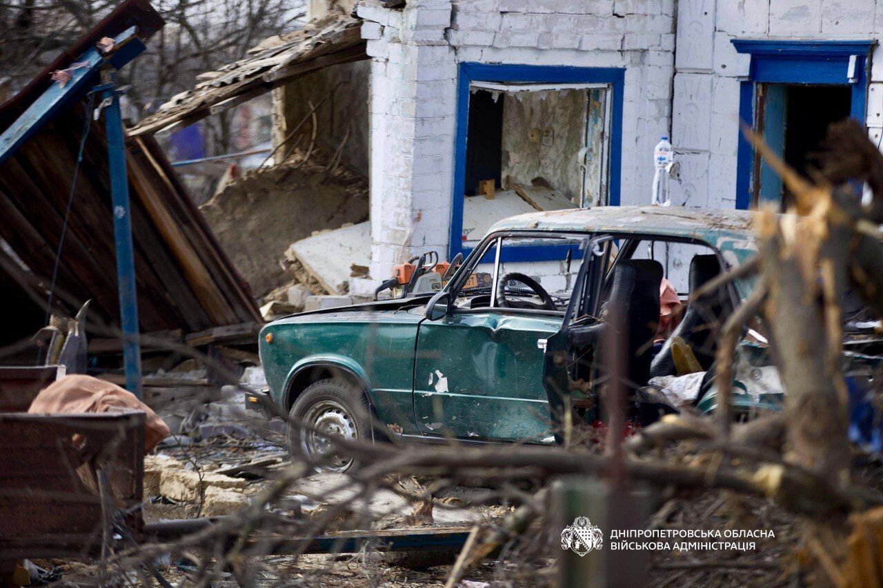 Окупанти атакували Дніпропетровщину: двоє людей загинули, серед поранених – діти. Фото