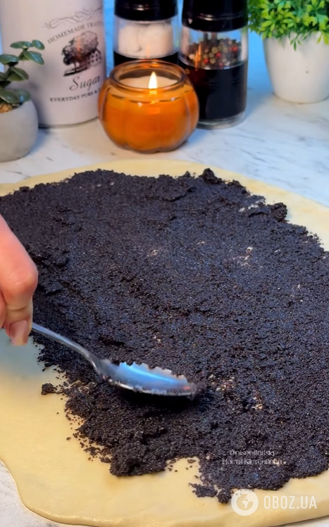 Пышные сладкие булочки с маком: как приготовить в домашних условиях