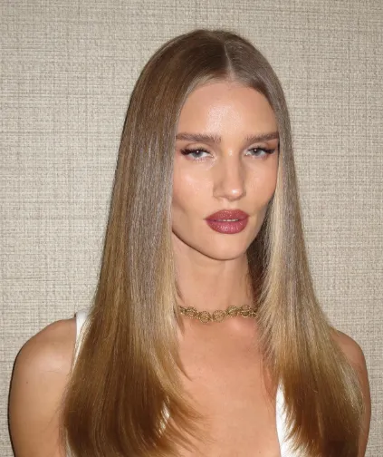 Новий відтінок блонду став хітом весни: який вигляд має. Фото