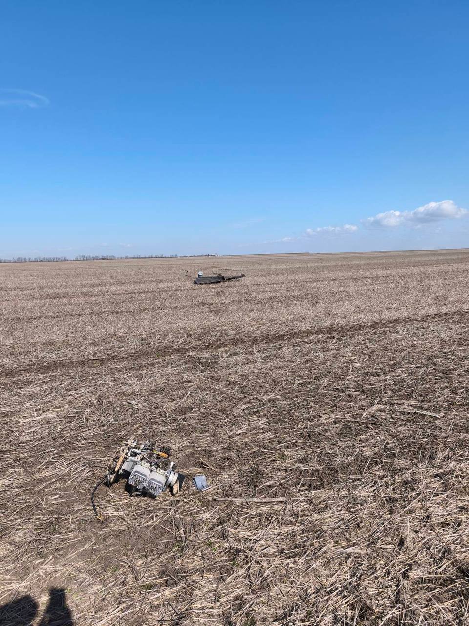 На півдні Молдови знайшли дрон: на місце викликали спецслужби. Фото