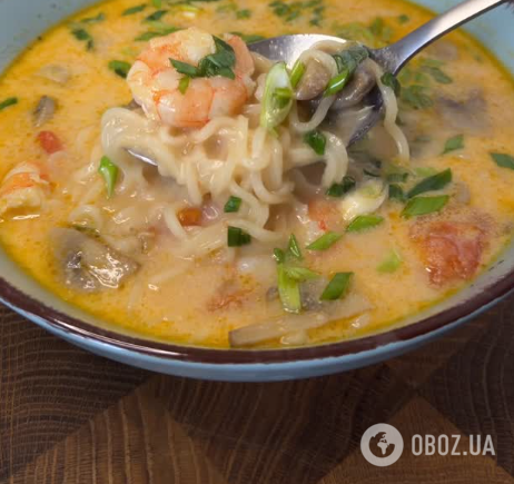 Ароматний вершковий суп з креветками: можна дуже смачно приготувати на вечерю