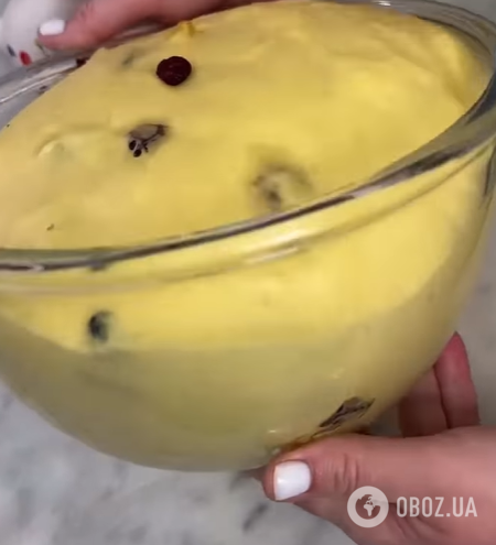 Легендарна паска за рецептом Дарії Цвек: в чому секрет ідеально пухкого тіста