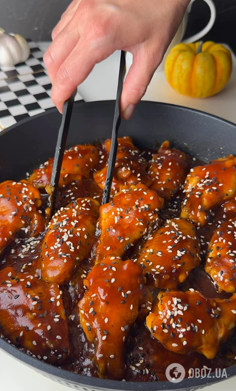 Як смачно приготувати курячі крила на обід: рецепт на сковорідці