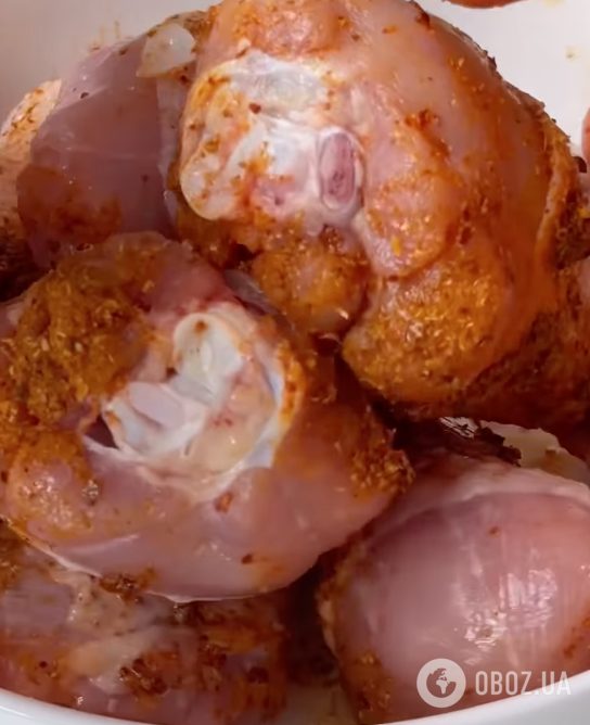 Вкусный запеченный картофель с голенями: рецепт сытного блюда для обеда