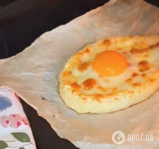 Ліниві сирні хачапурі за 15 хвилин: ділимося найлегшим рецептом смачної страви