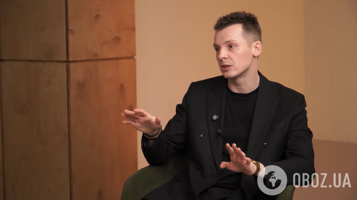 "Ви померли, а я не знаю відповіді". Актор, який був неулюбленим учнем Богдана Ступки, здивував "закидонами" метра та про що питає на його могилі