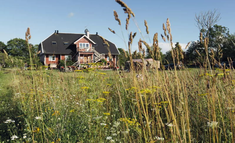 Куда сбежать от толпы в Европе: топ 10 мест