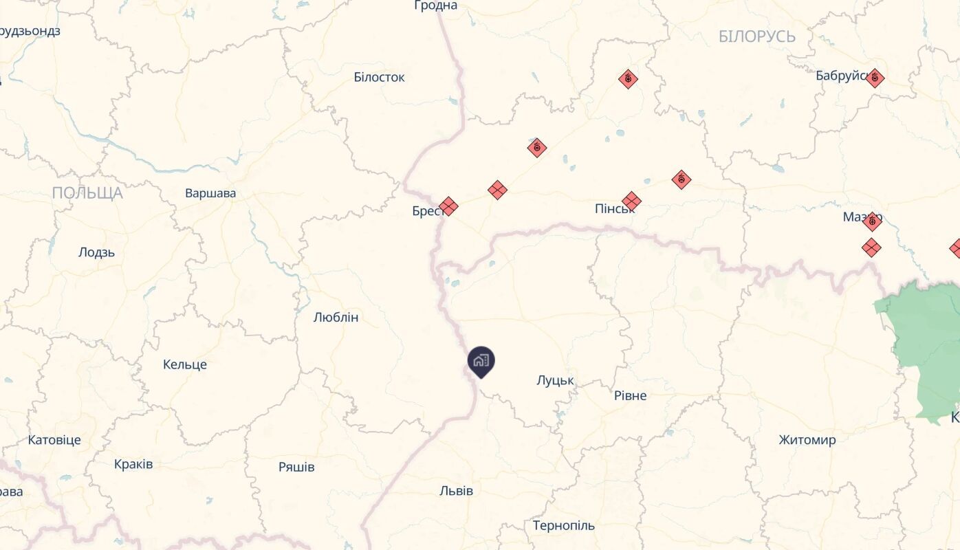 Враг ударил по Нововолынску возле границы с Польшей: исчез свет, есть перебои с водой